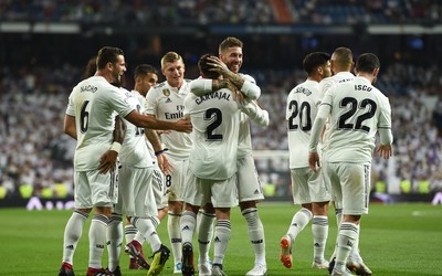 悦盈体育热评-萨卡造点+罚进冷静如冰